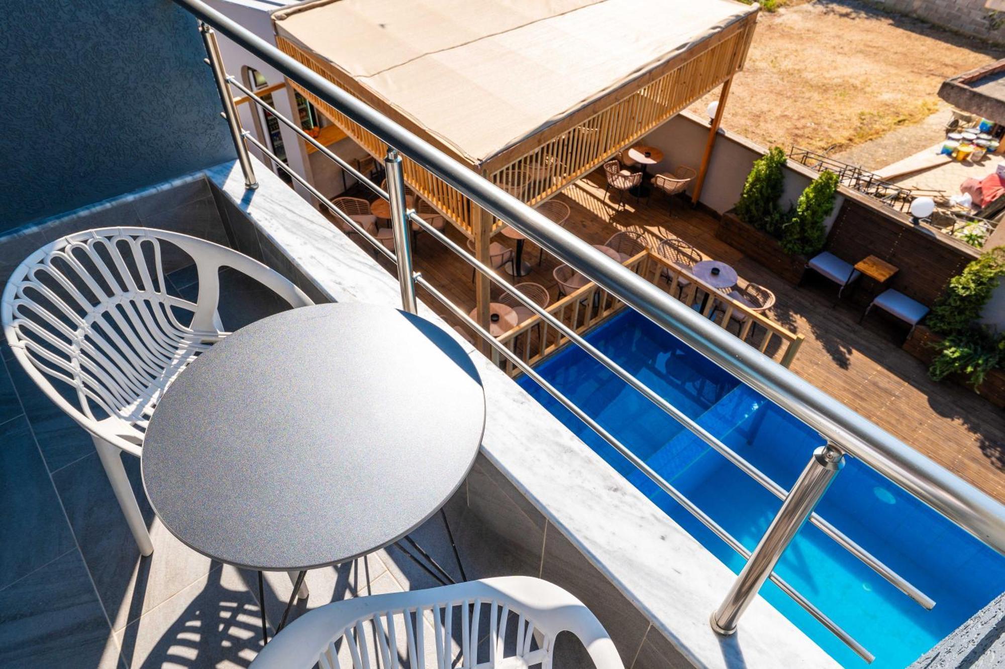 Hotel Piramida Ksamil Extérieur photo